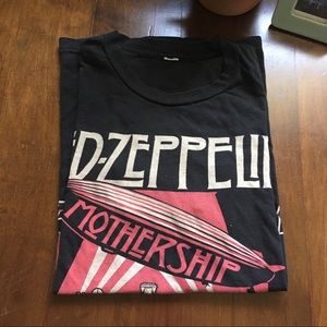 Led Zeppelin band tee